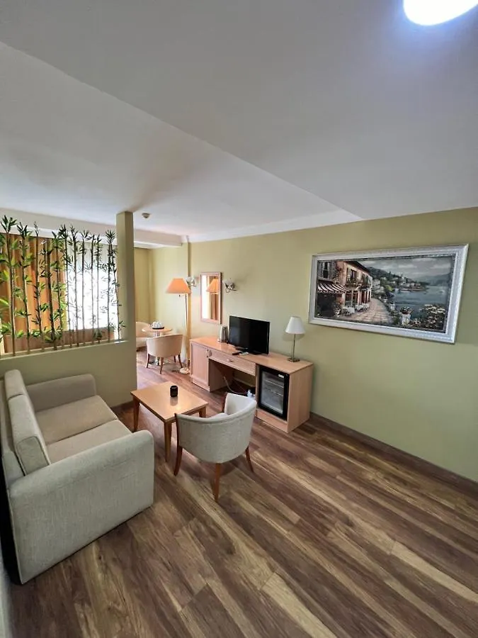 Exen By Weekend Hotell Bodrum 3*,